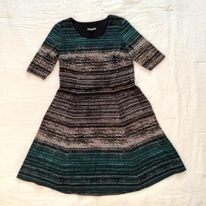ROZ & ALI Knit Dress, size 14